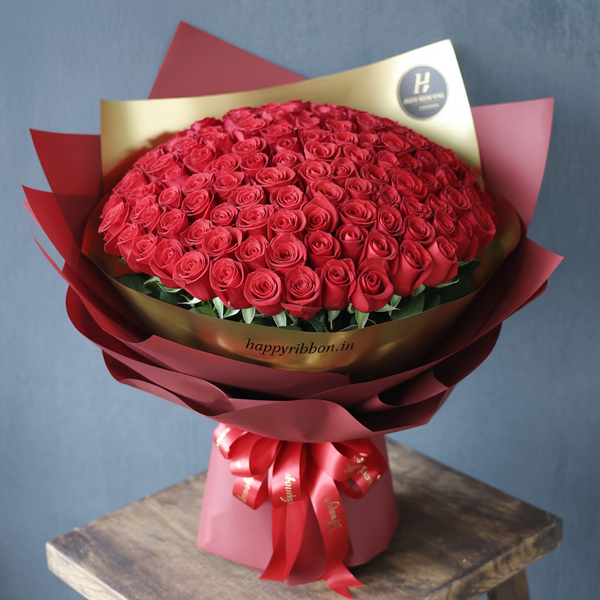 100 Red Roses Grand Bouquet