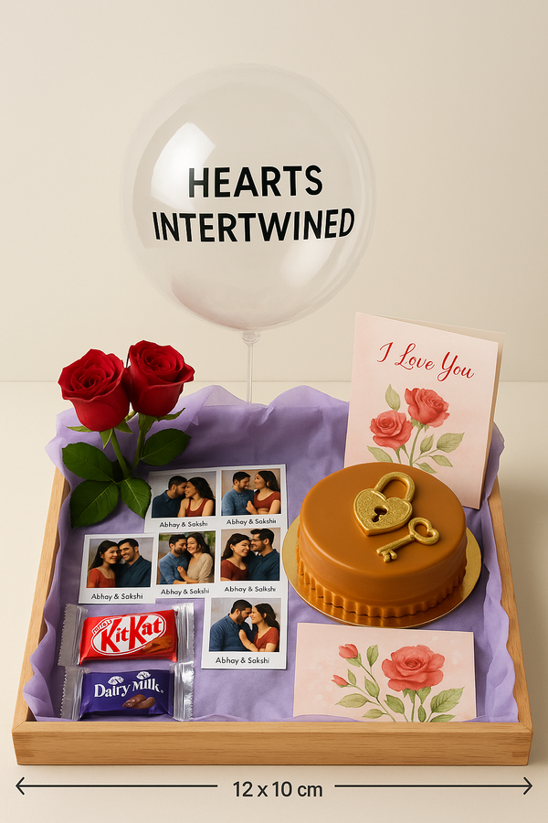Tray Hamper with Roses, Caramel Cake, Photos & Chocolates